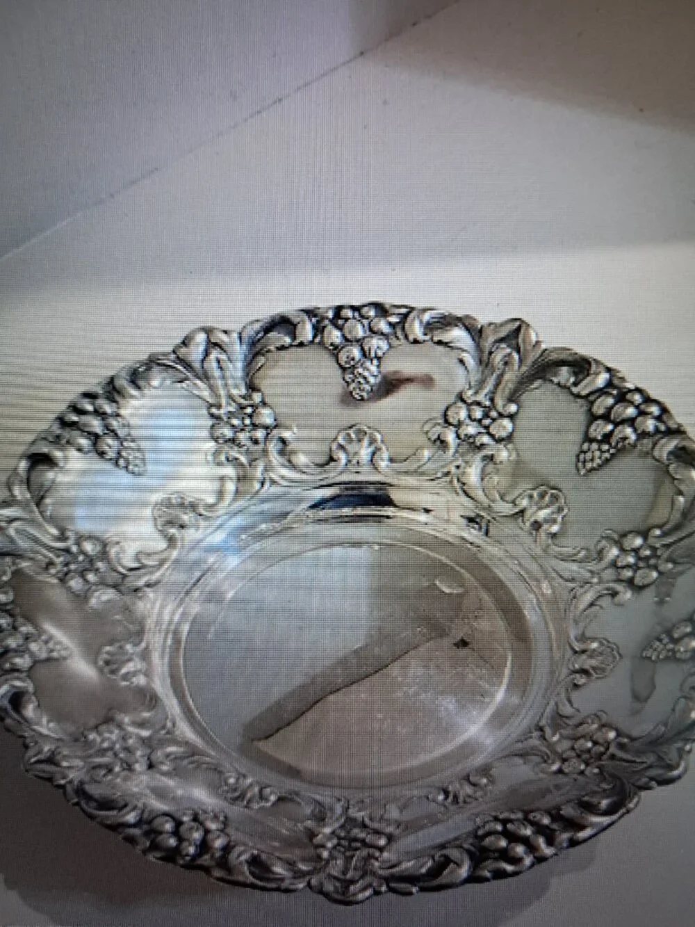 Vintage William Adams Scallop Grapes Silver Plate Serving Bowl Spain